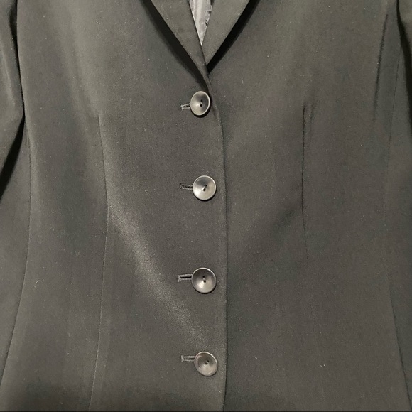 Le Suit Black Women's Suit Blazer Jacket 4 Buttons Lined size 14-Petite - Picture 4 of 11